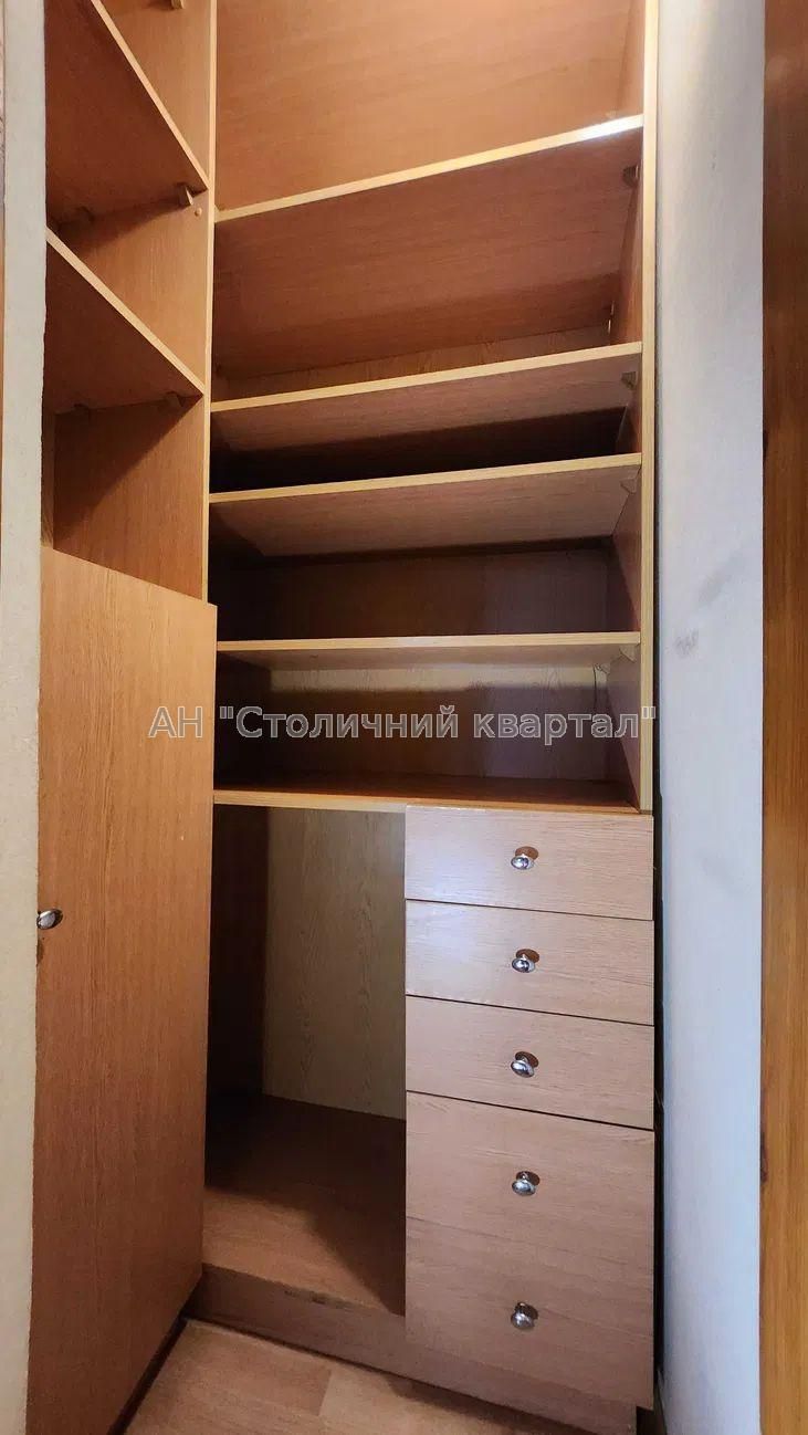 Продам квартиру Київ, Златоустівська вул.