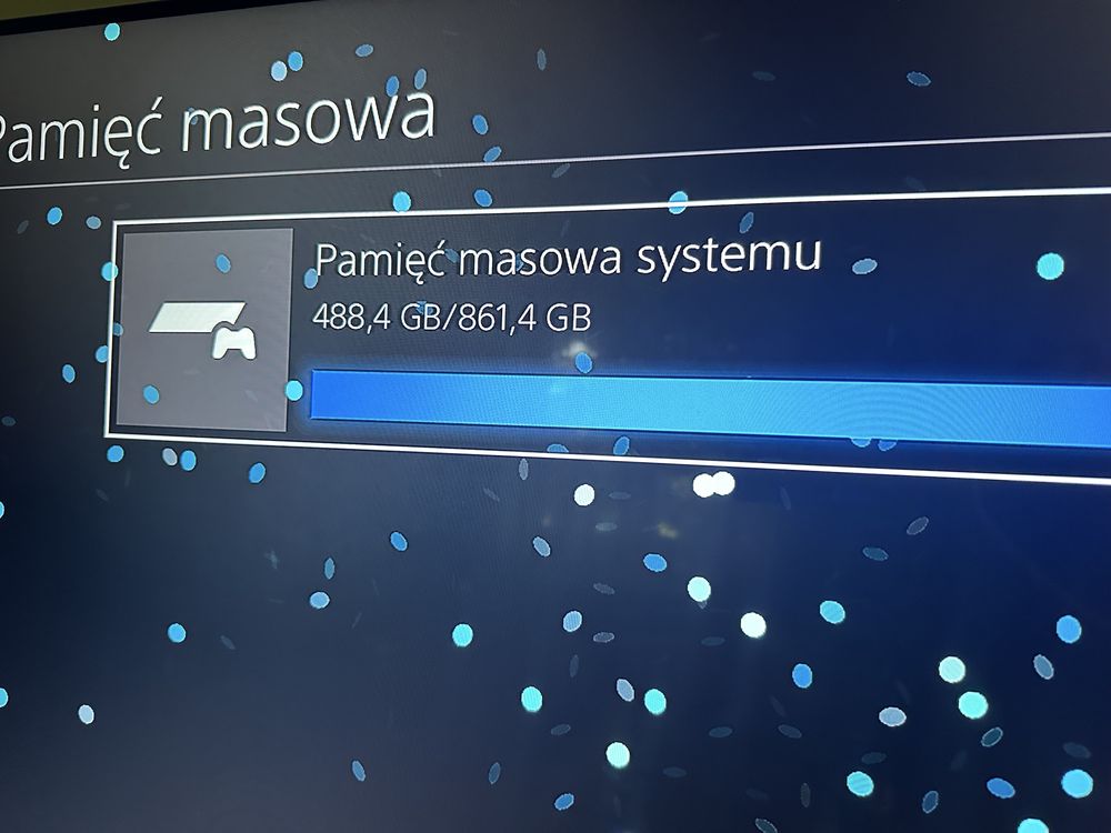 PS4 Slim 1TB 2 pady 9 gier
