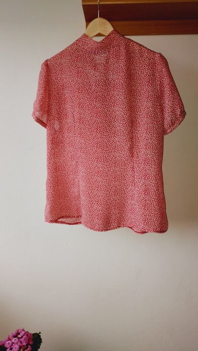 Bluzka z wiązaniem na lato lekka