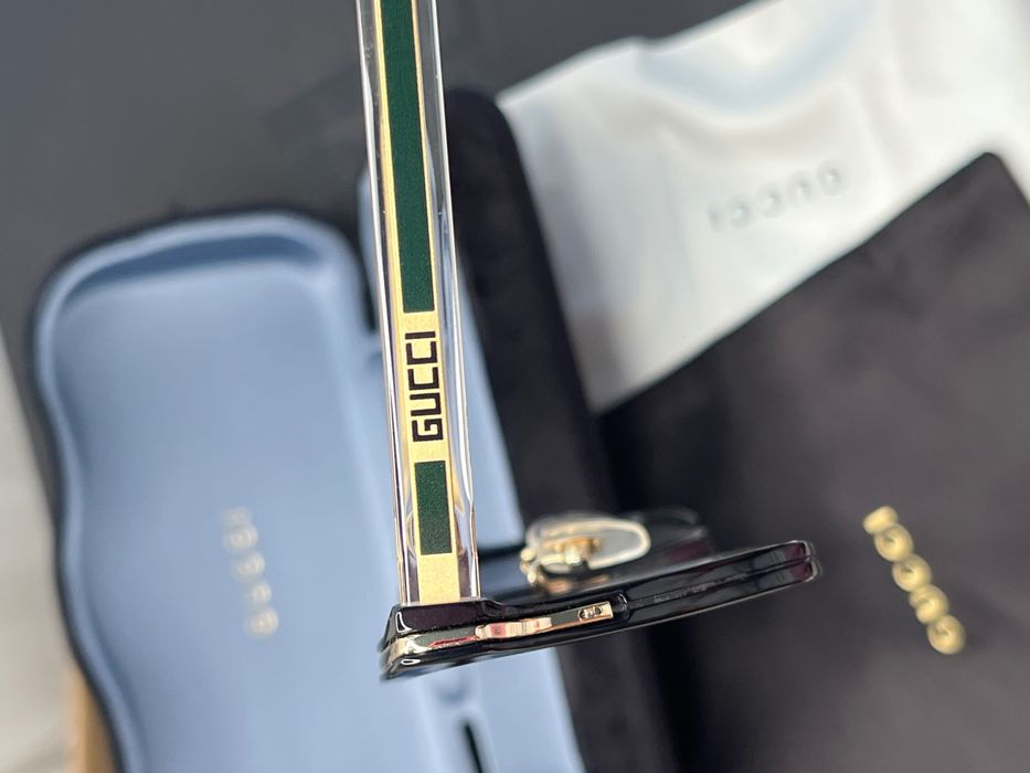 Сонцезахисні окуляри Gucci