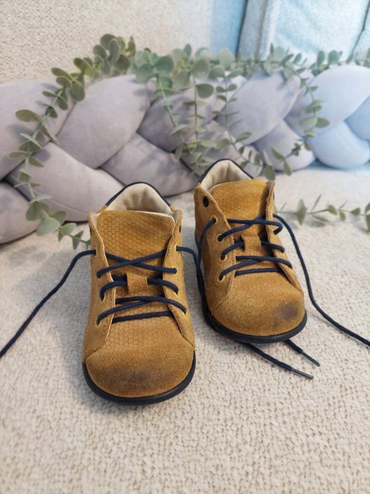 Trzewiki 23 Emel kolor koniakowy Roczek