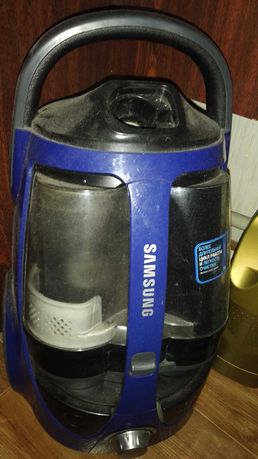 Пылесос  Samsung SC 8836 Extreme suction power
