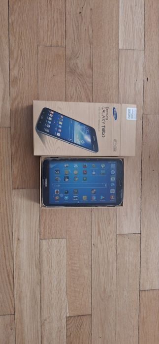 Планшет Samsung galaxy tab 3