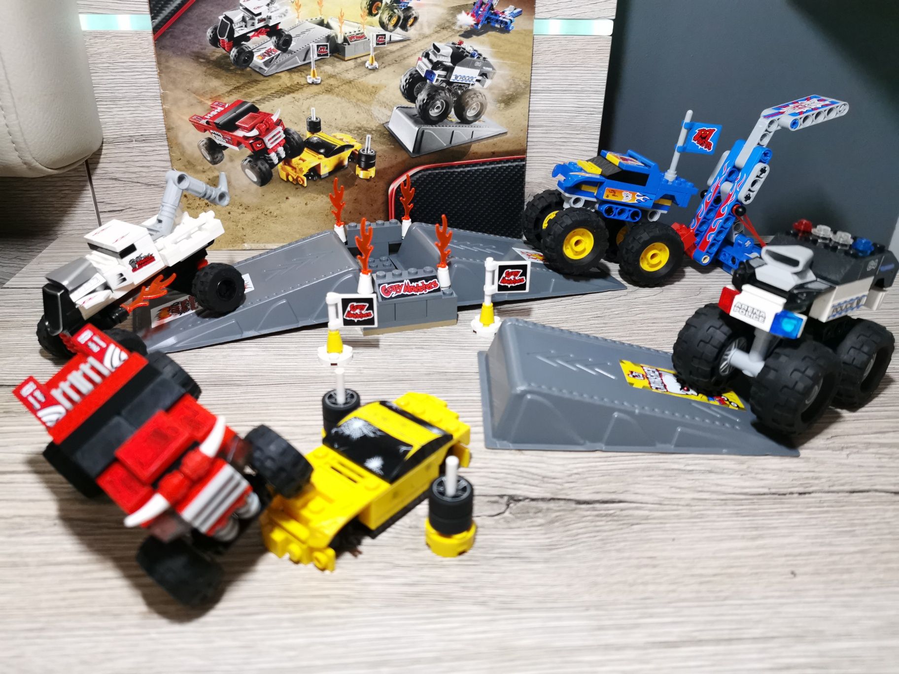 Lego Racers 8182 Monster Crushers
