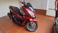 sprzedam skuter Honda PCX 125