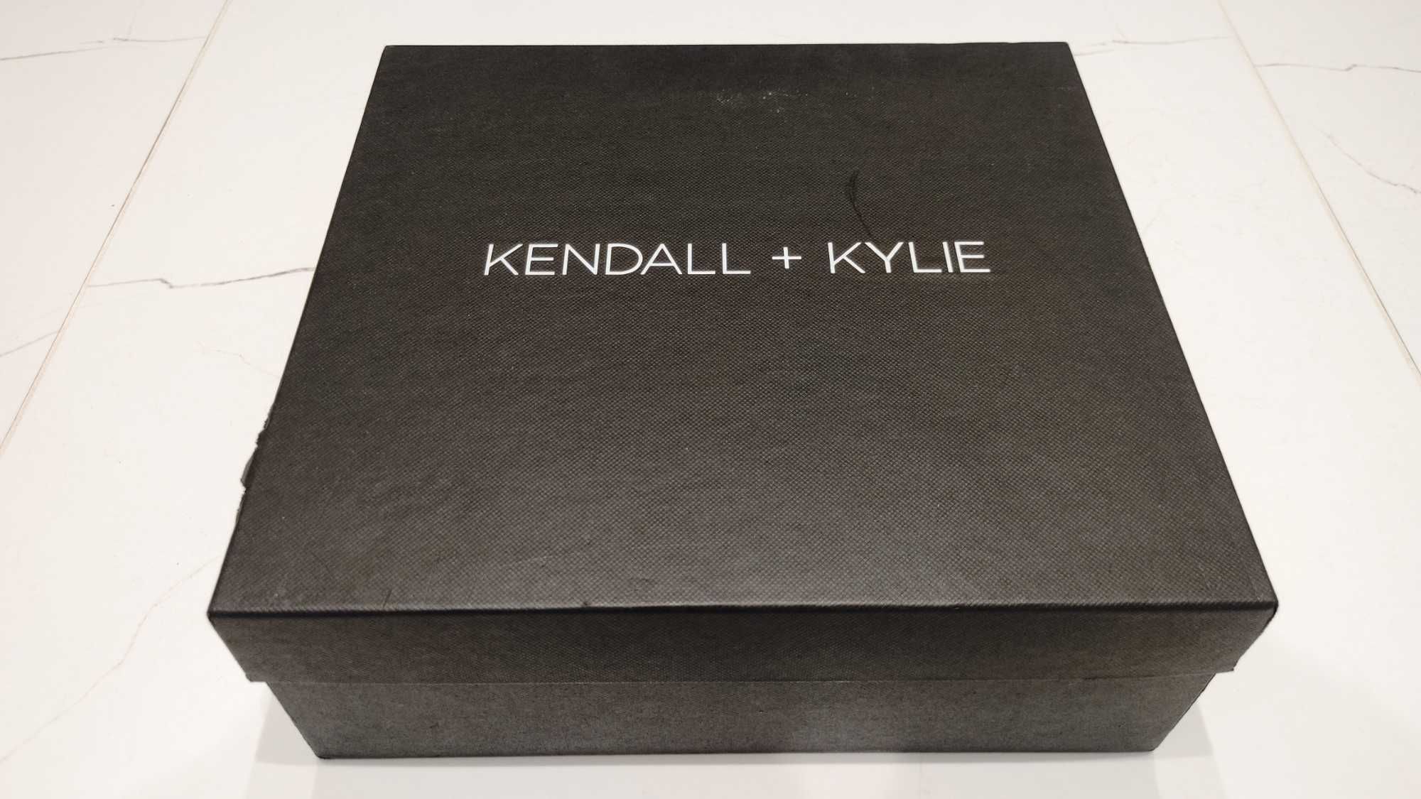 Obcasy Sandały Kendall + Kylie Estella r. 37 Nowe