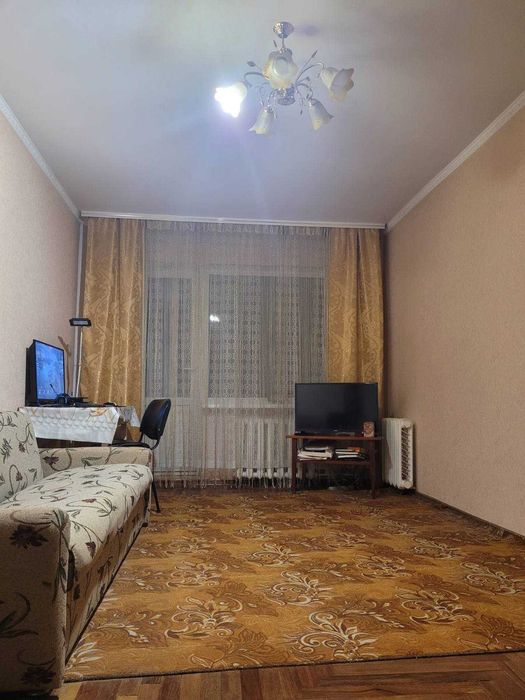 Продам уютную 1-к.квартиру, ул. Авраменко, р-н Амстора