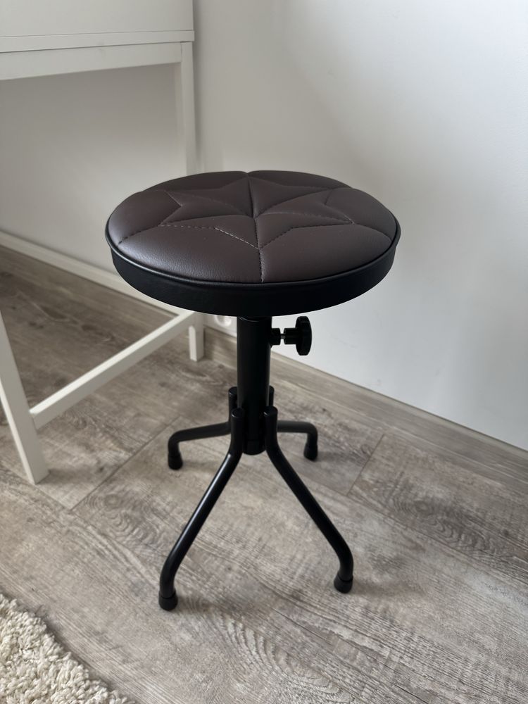 Stołek / taboret do pianina marki Stim - stan idealny