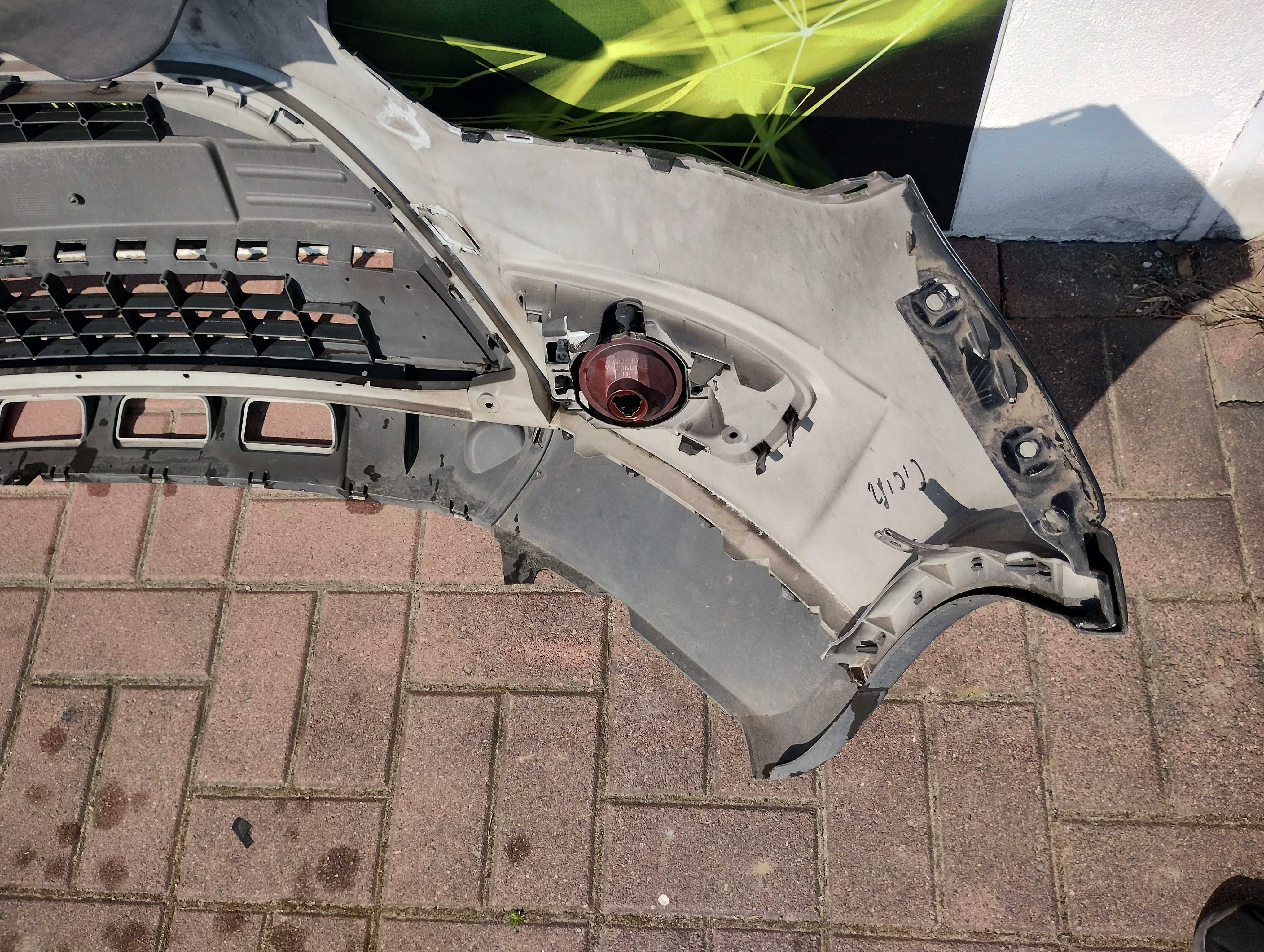 Zderzak przedni Ford Kuga MK1