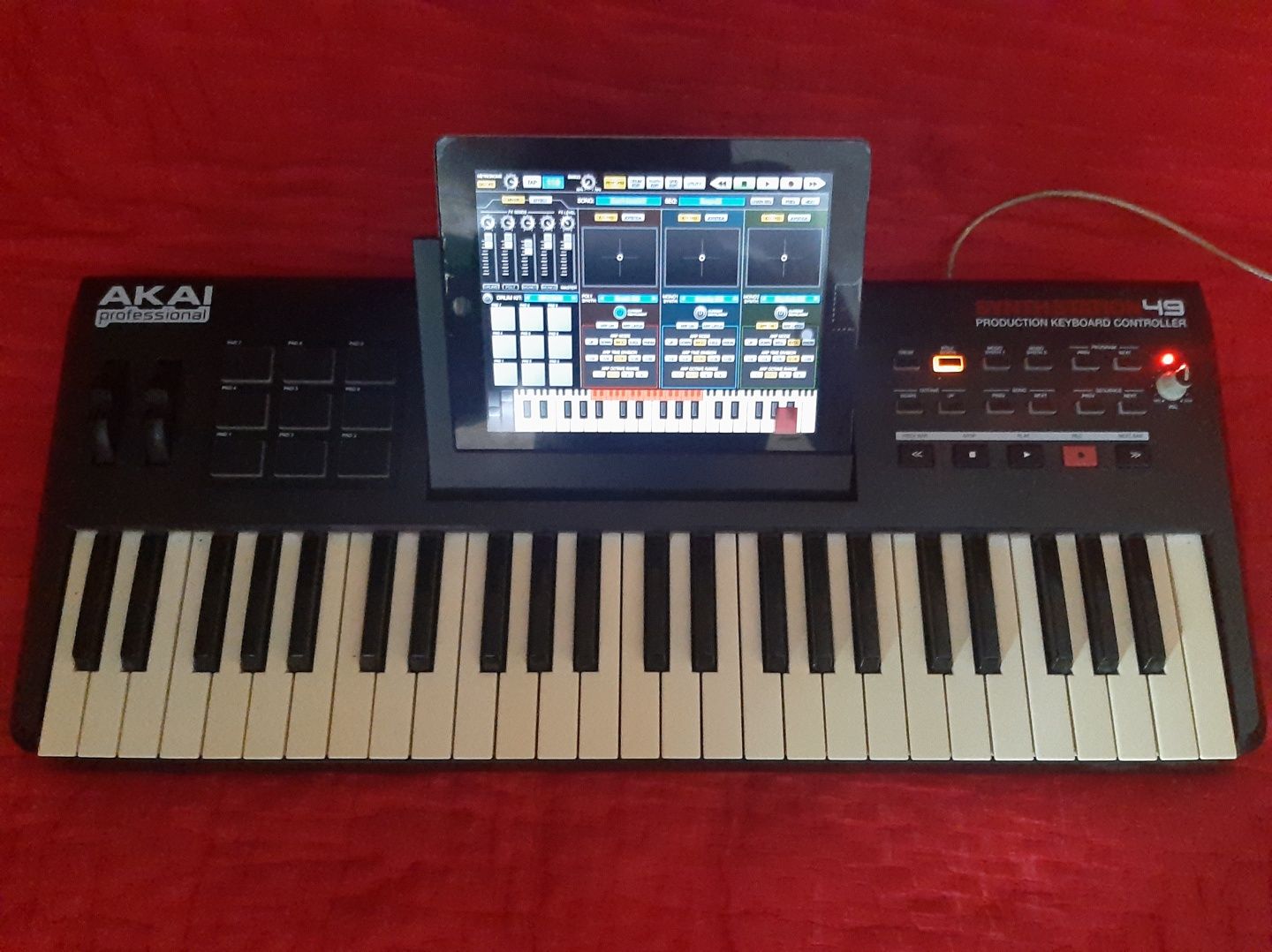 Akai Synthstation 49 iPad синтезатор usb midi mpd mpk mpc key станція