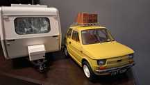 Model Fiat 126 z przyczepką 1:8 DeAgostini