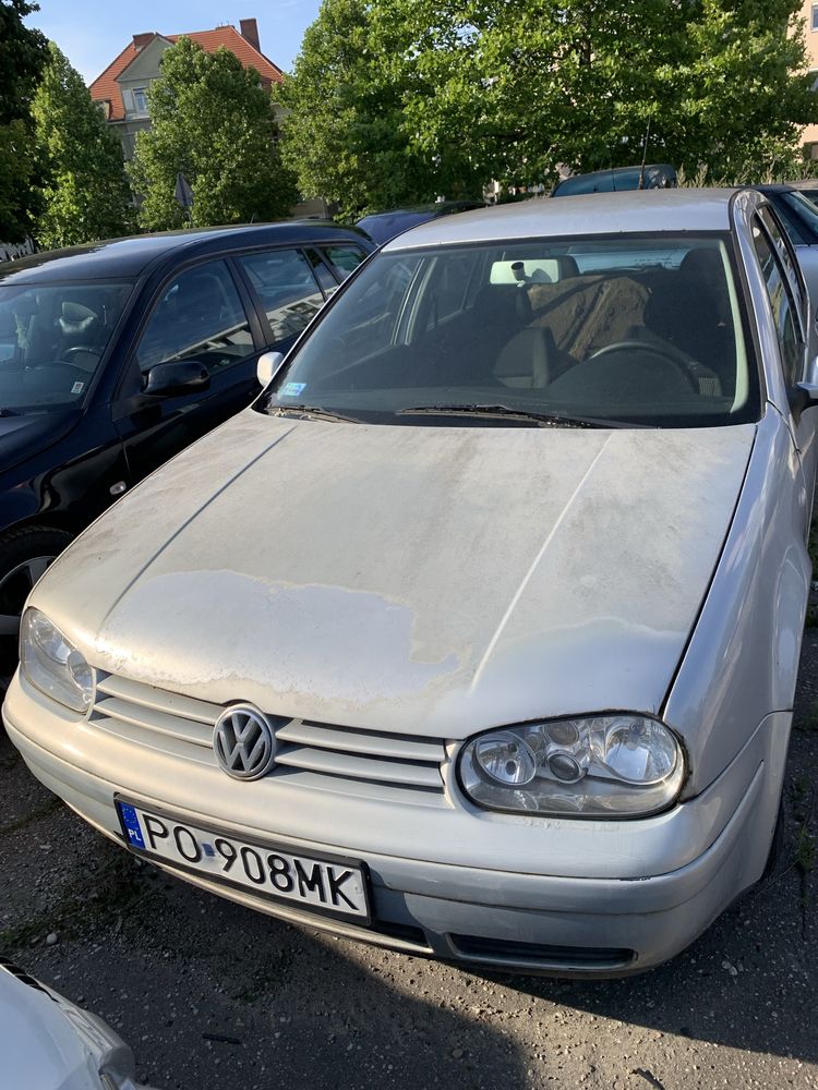 VOLKSWAGEN Golf IV  w całości na częśći !!!