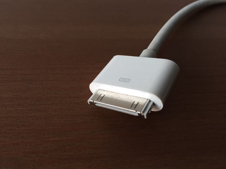 Cabo Apple Adapator VGA - 30Pin Para Ipods - Iphones - Ipads Antigos