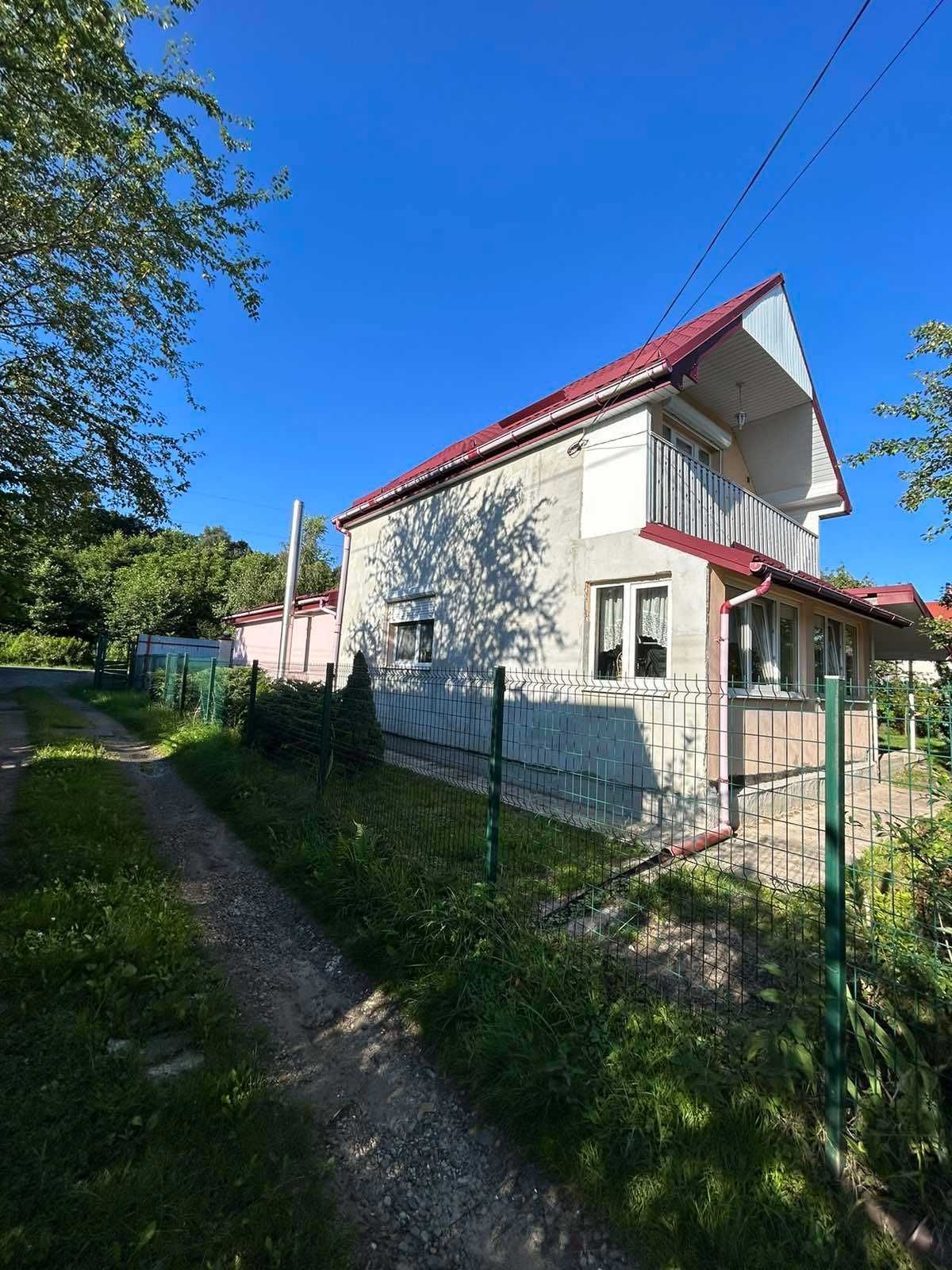 Продаж будинку Липники, 57 кв.м, 6 сотих, гараж 43 кв.м, 78000$