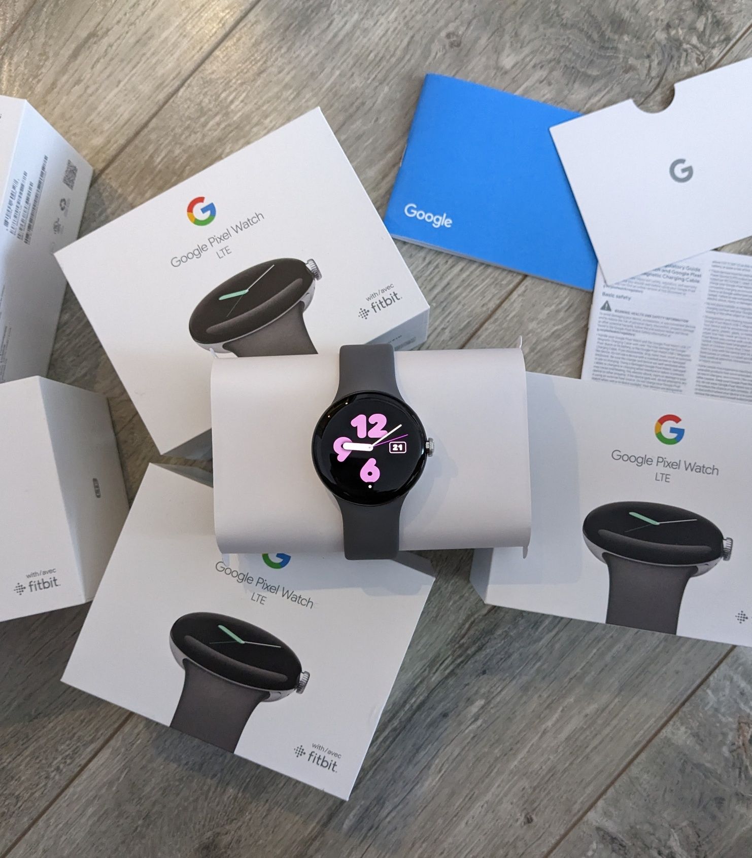 Google Pixel Watch 1Gen. (LTE) 2/32GB Android 15
