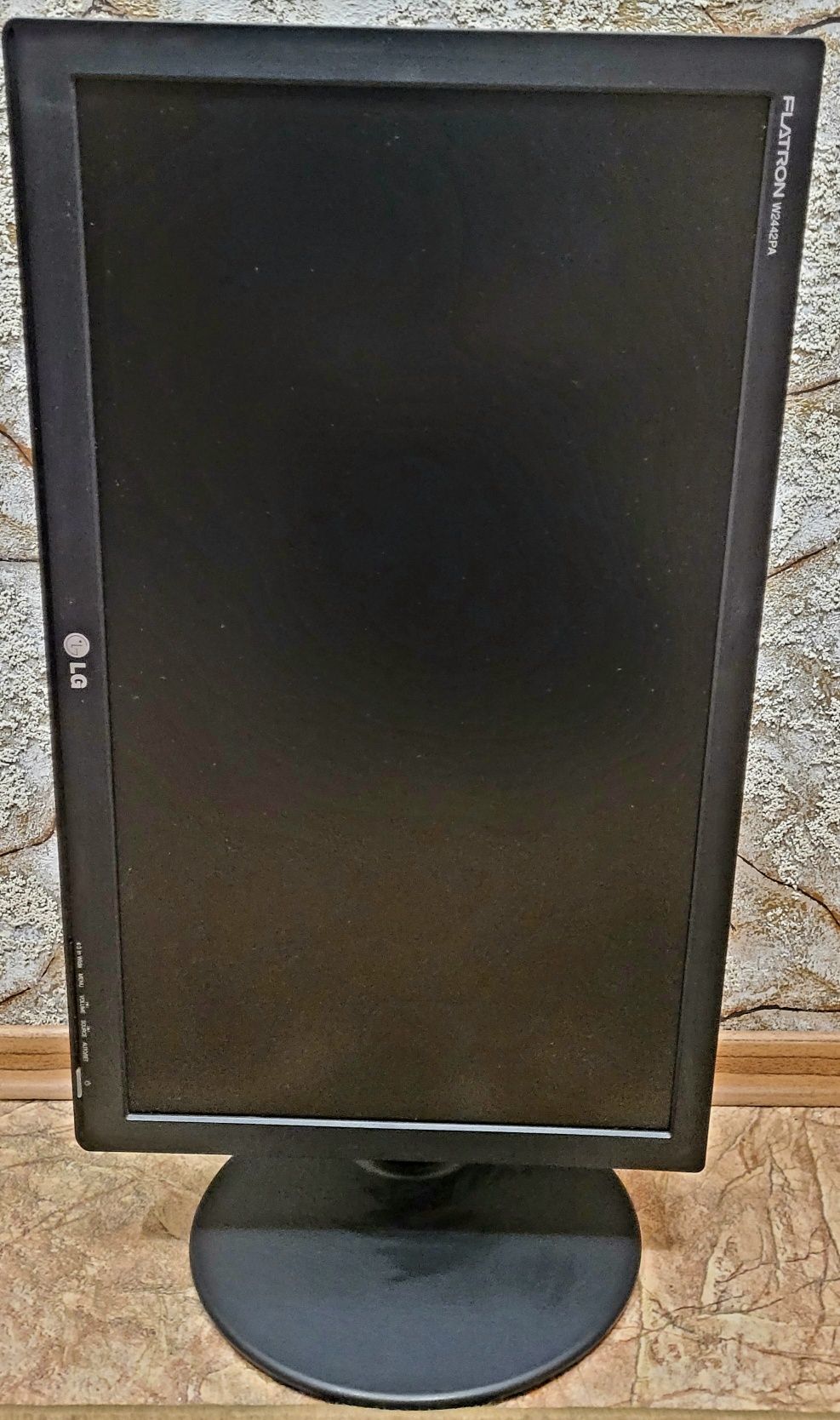 Монитор 24" LМонітор LG Electronics W2442PA-BF