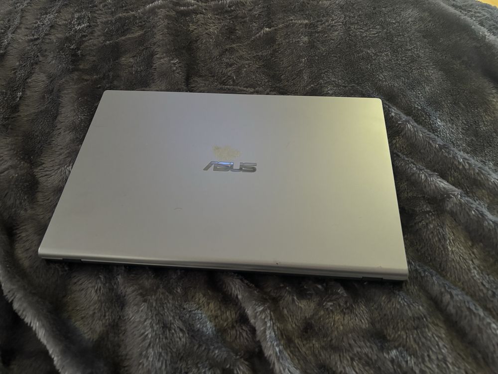 ASUS 4gb+64gb + disco de 1TB