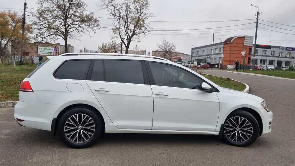 volkswagen golf 2.0 tdi variant