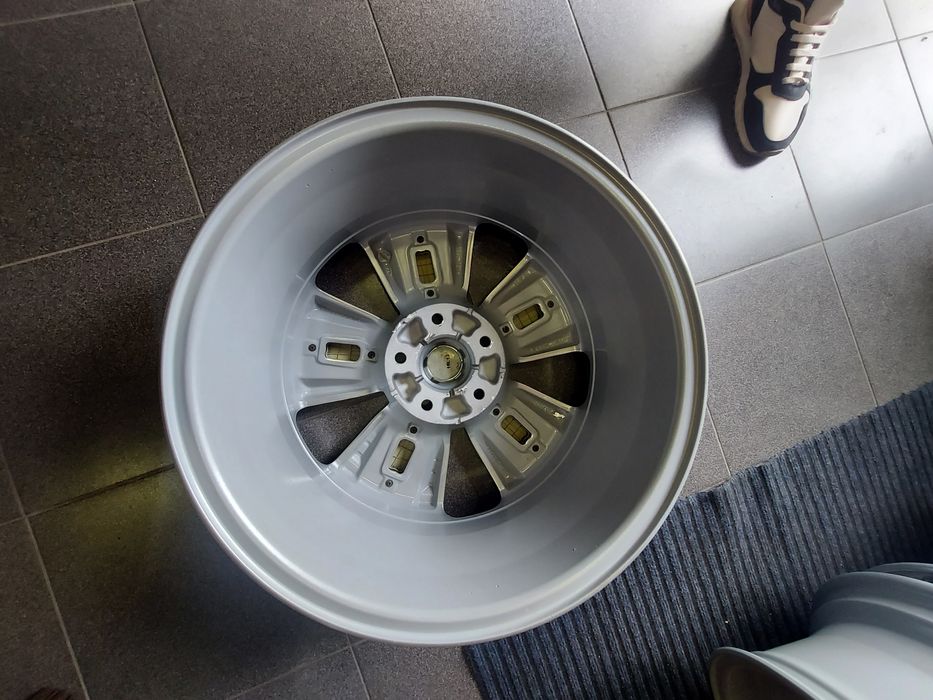 Диски hyuindai ioniq  17" 114.3х5 ет 60 оригінал