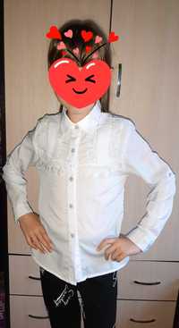 Шкільна біла блузка на зріст 134 см.
