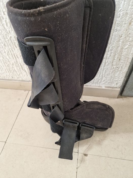 Bota ortopédica tam 45