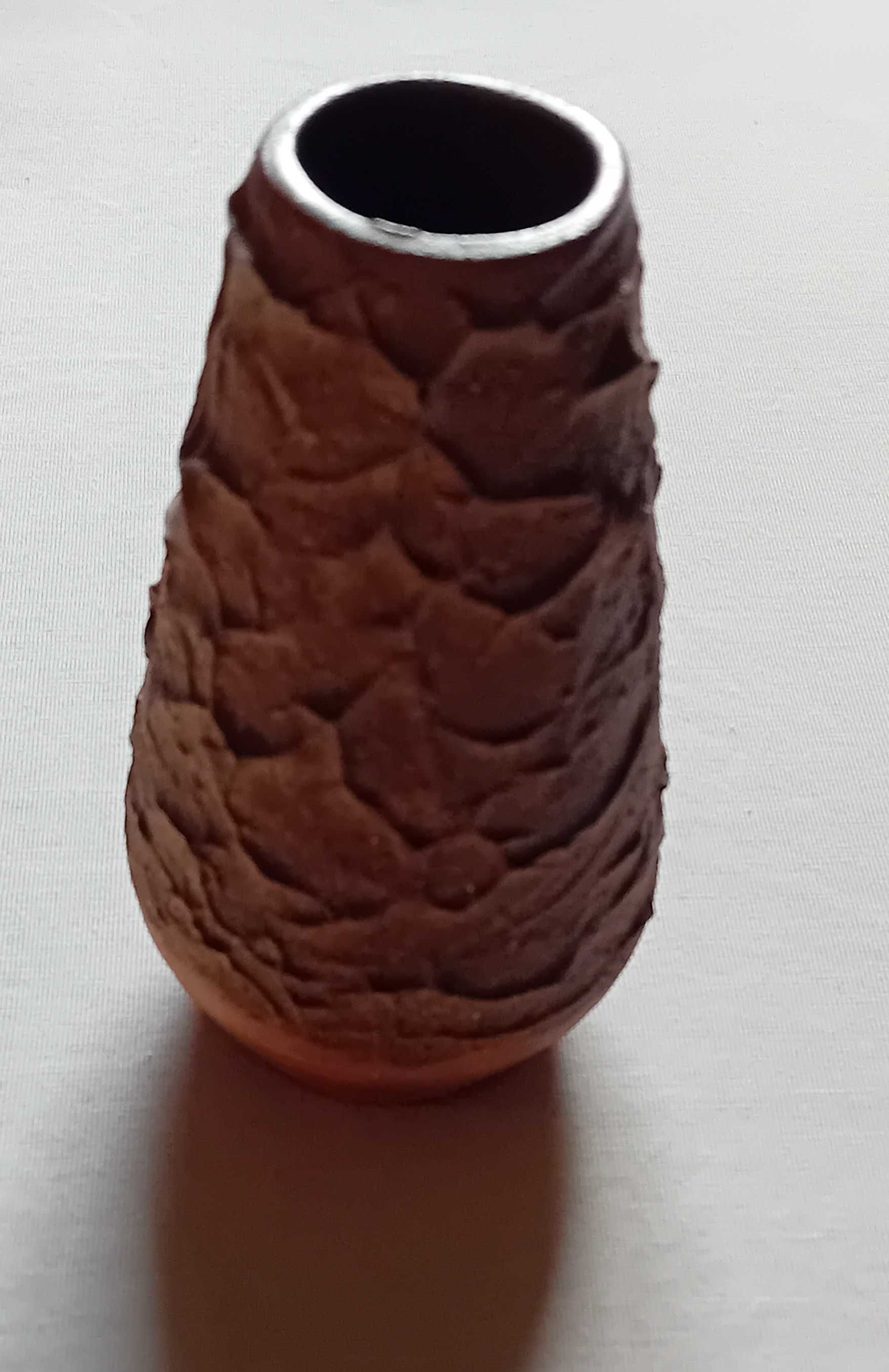 Niemiecki wazonik ceramiczny Fat Lava