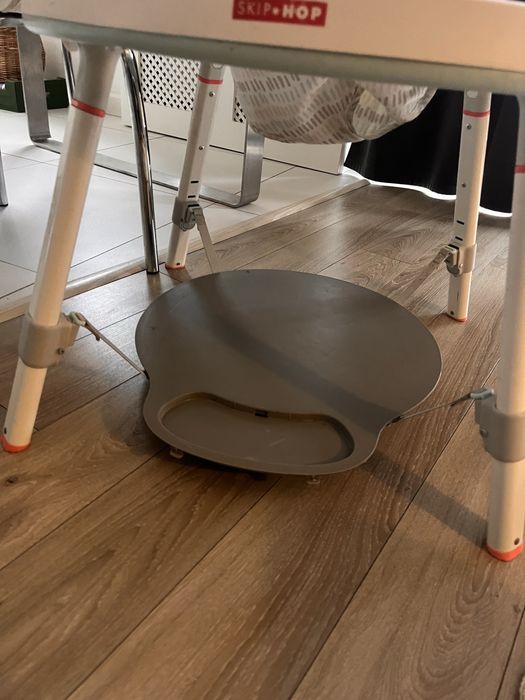 Skip Hop interaktywny stolik 3w1