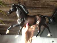 Breyer traditional Cobra