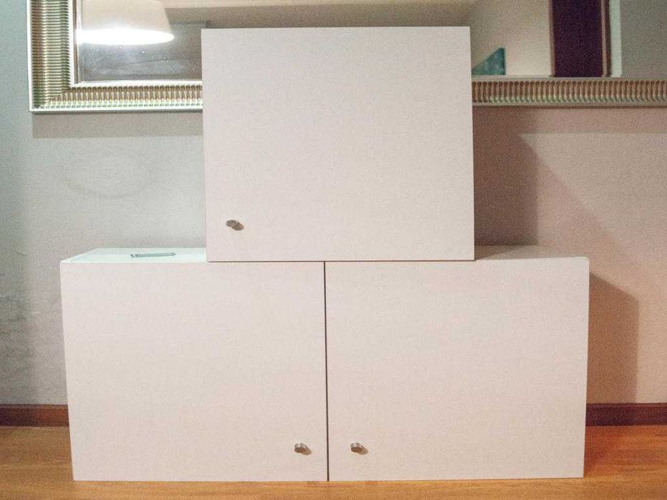 armários de cozinha em bom estado