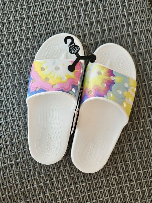 зручні шльопки Crocs Tie-Dye Graphic, White/Mult
 m10 m12 m13
