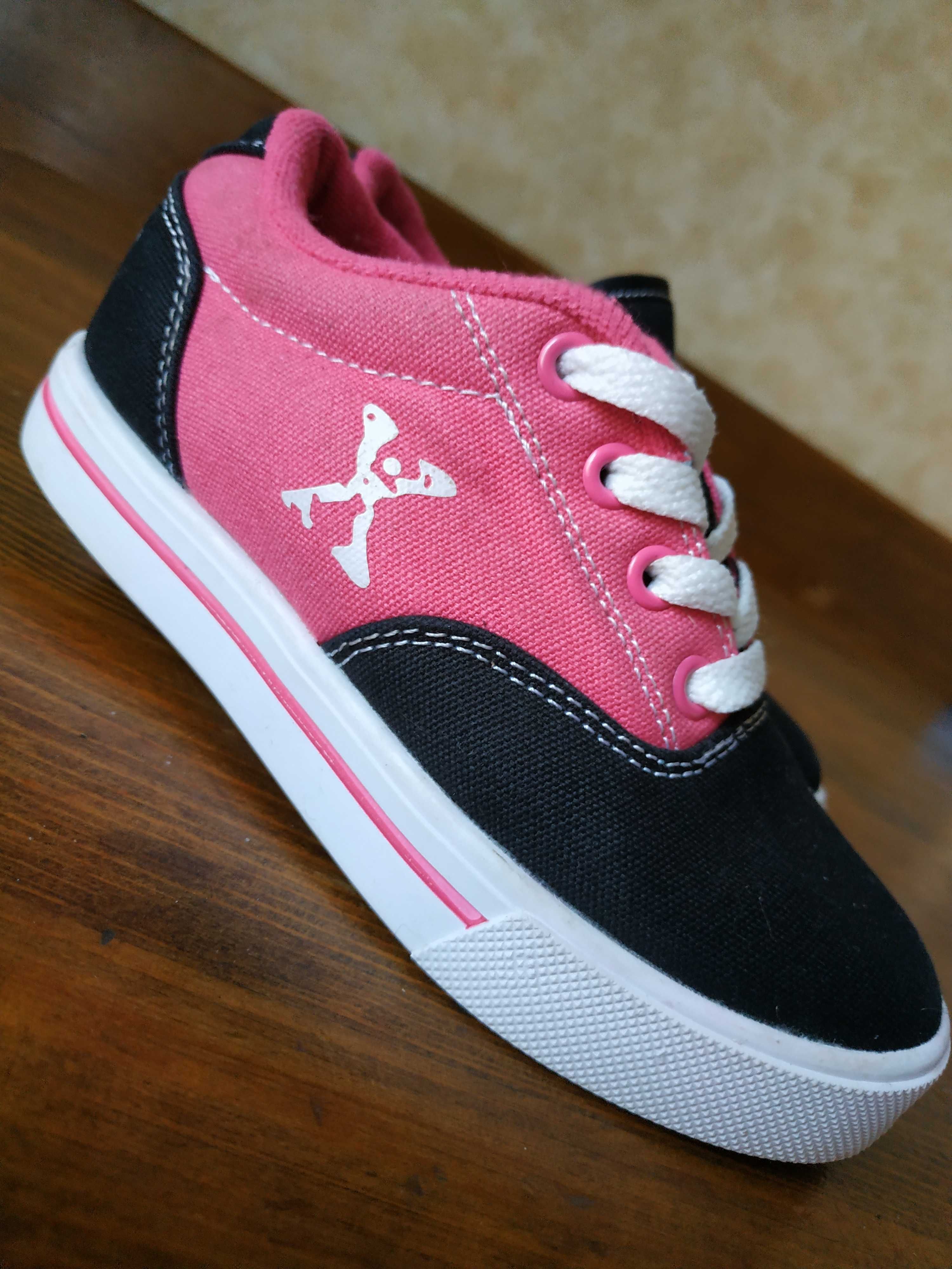 Детские кроссовки ролики, колоботы sidewalk sport heelys 31 разм,18 см