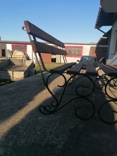 Ławki ogrodowe  metal+drewno 1szt