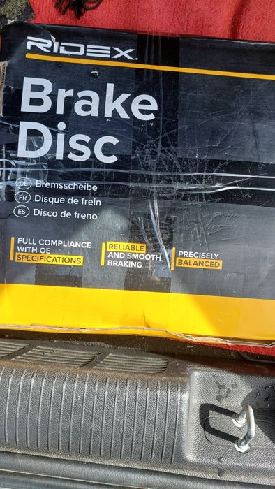 Discos de travões e pastilhas de travões ridex.