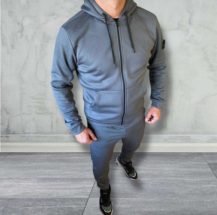 Зимовий чоловічий спортивний комплект (куртка+костюм+шапка+баф)