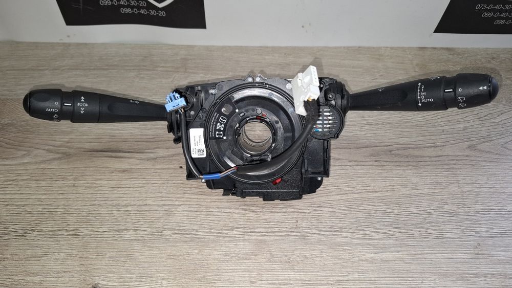 Перемикач підрульовий Citroen c4 cactus Перемикач світла cactus Переми