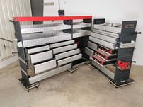 Zabudowa serwisowa warsztatowa regał samochodowy serwisowy WURTH