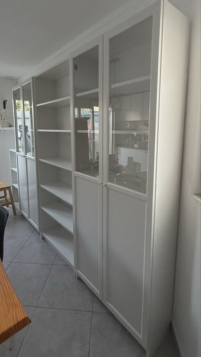 Estante Billy Ikea com 4 meses de uso