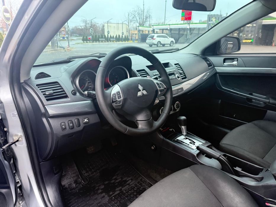 Продам авто Mitsybishi lanser 2008 рік