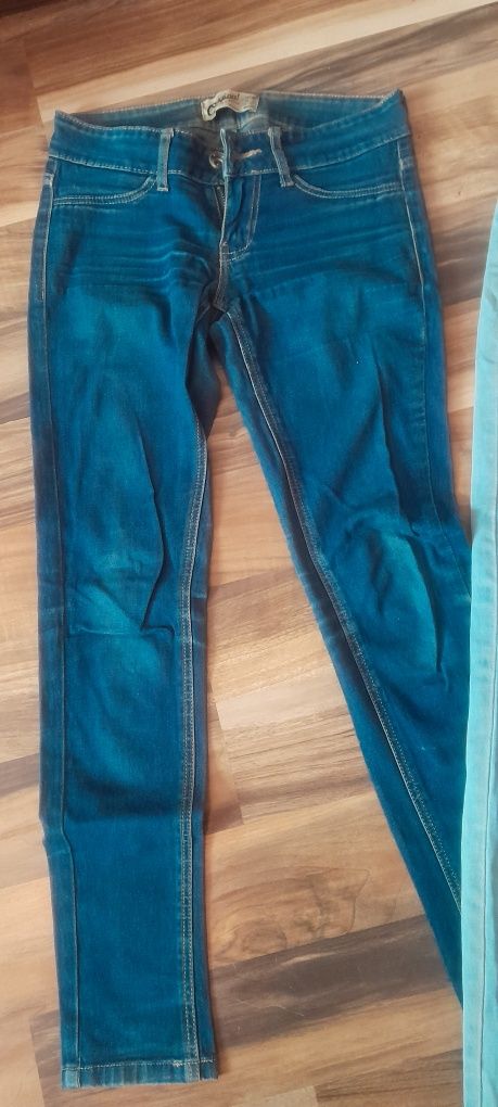 Spodnie 3pak 3 pary zestaw jeans Bershka