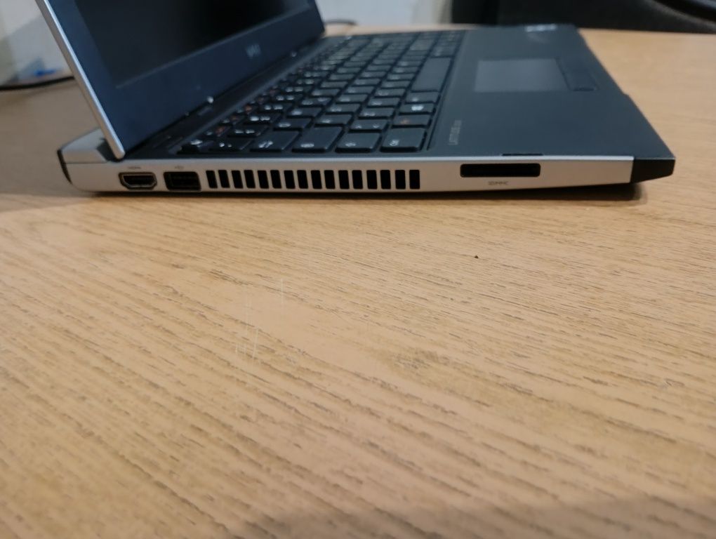 Laptop Dell vostro win10pro