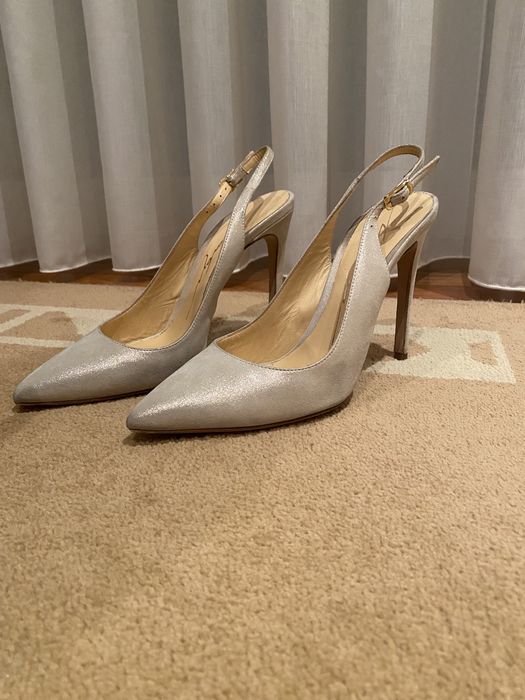 Sandálias MERLYN, acinzentada, made in Italy, tamanho 38, salto 12cm