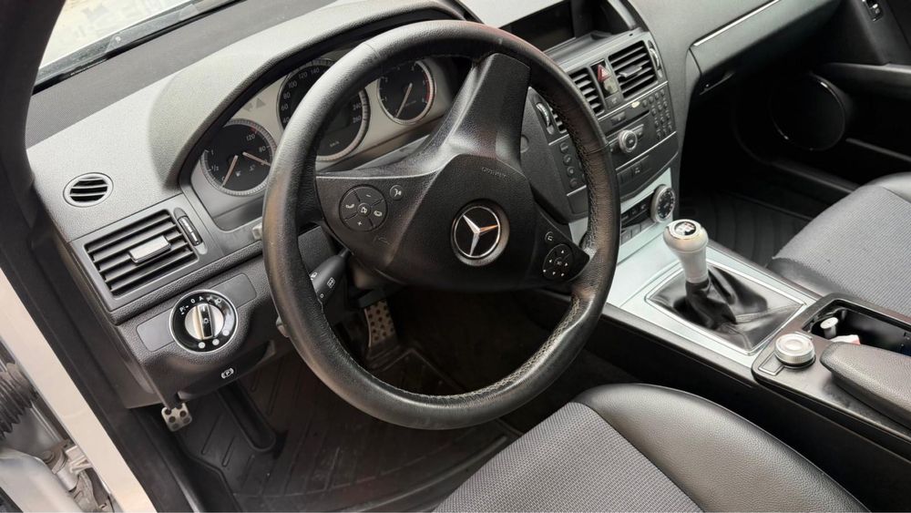 Mercedes C220 AMG