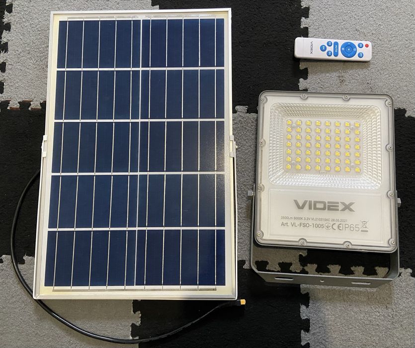 Автономний прожектор Videx Led 2600lm + сонячна панель