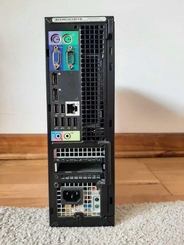 Komputer stacjonarny Dell Optiplex 7010