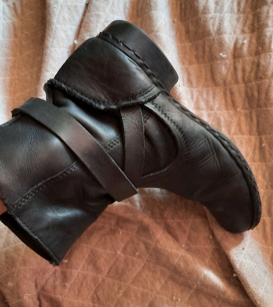 Ботинки  кожаные Zara 34р.