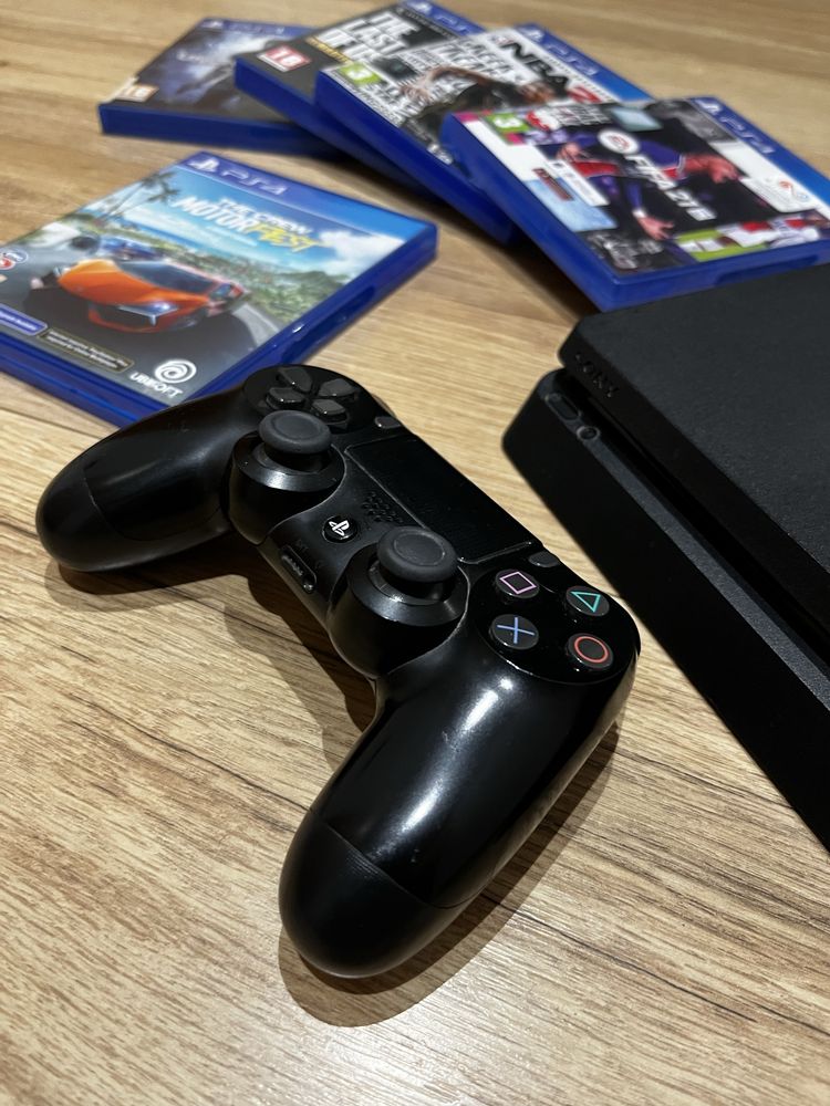 Ps4 500gb + zestaw gier