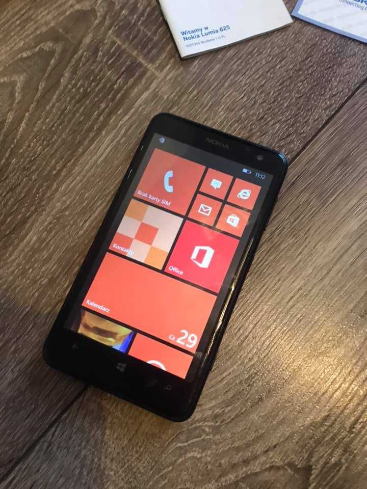 Nokia Lumia 625 telefon dla seniora