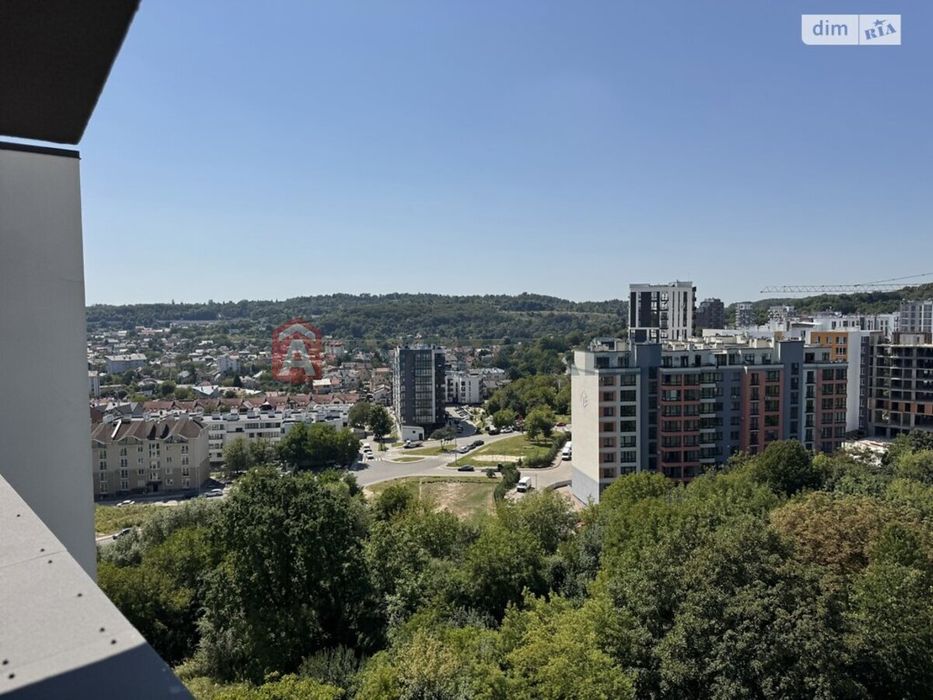 Продам 2 кім. кв. Під Голоском з чудовим краєвидом