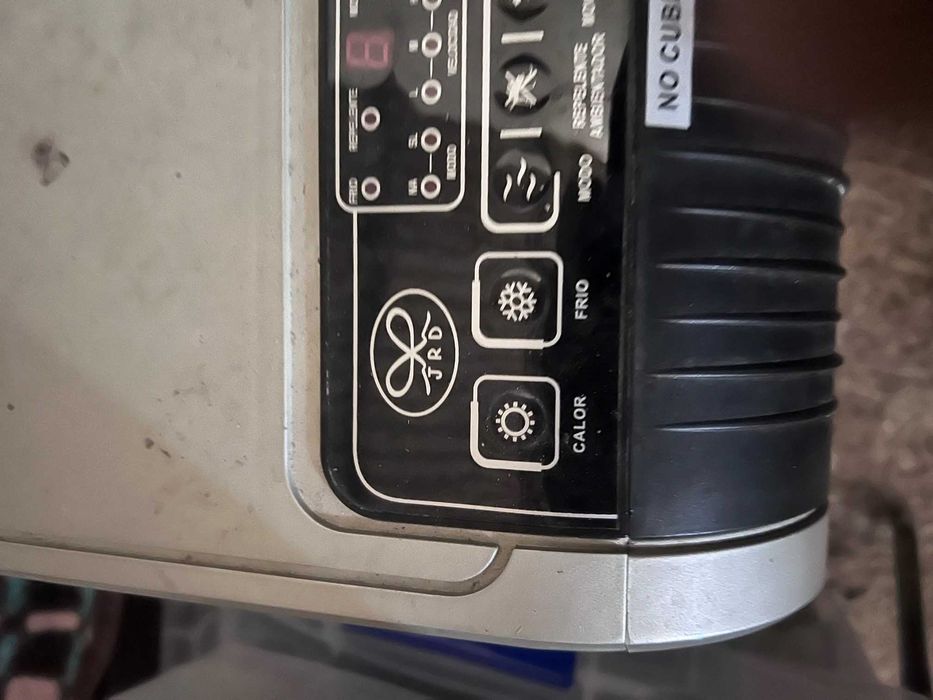 Climatizador Portátil JRD com 5 Funções