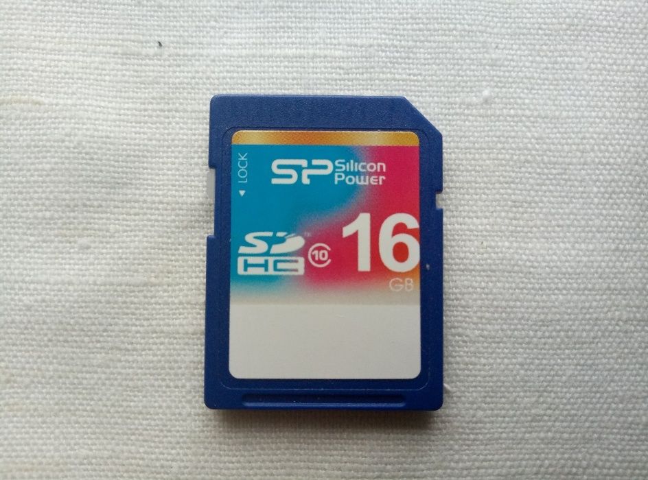 Новая карта памяти SD HC (10) 16 GB (Тайвань)